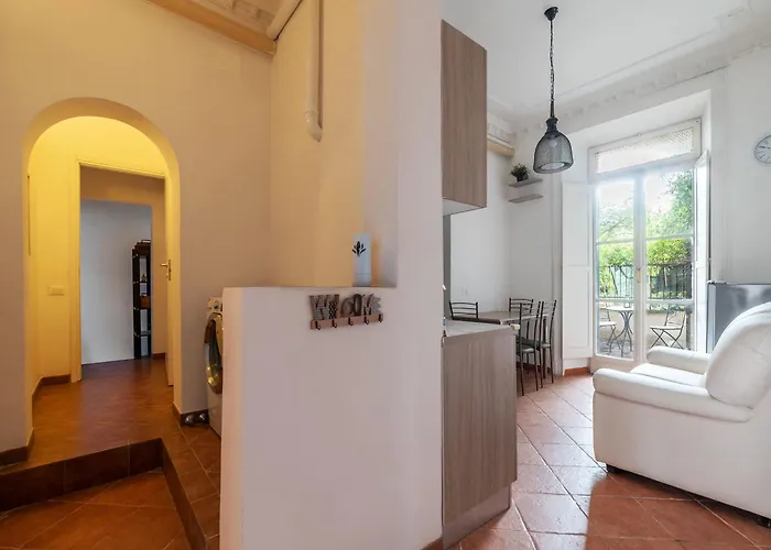Guesthost - Comfy Near Vatican City! Rzym