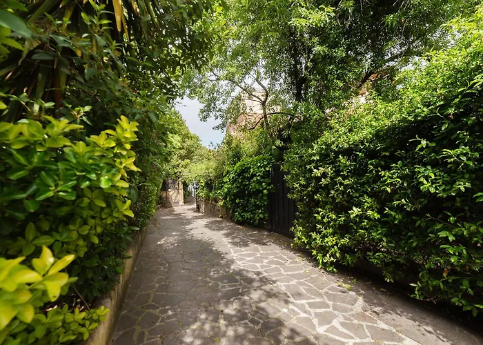 Guesthost - Comfy Near Vatican City! Apartament Rzym